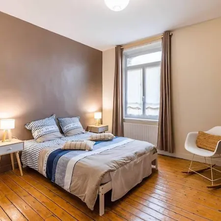 Au Beau Site Jardin, Cheminee & Proche Villa